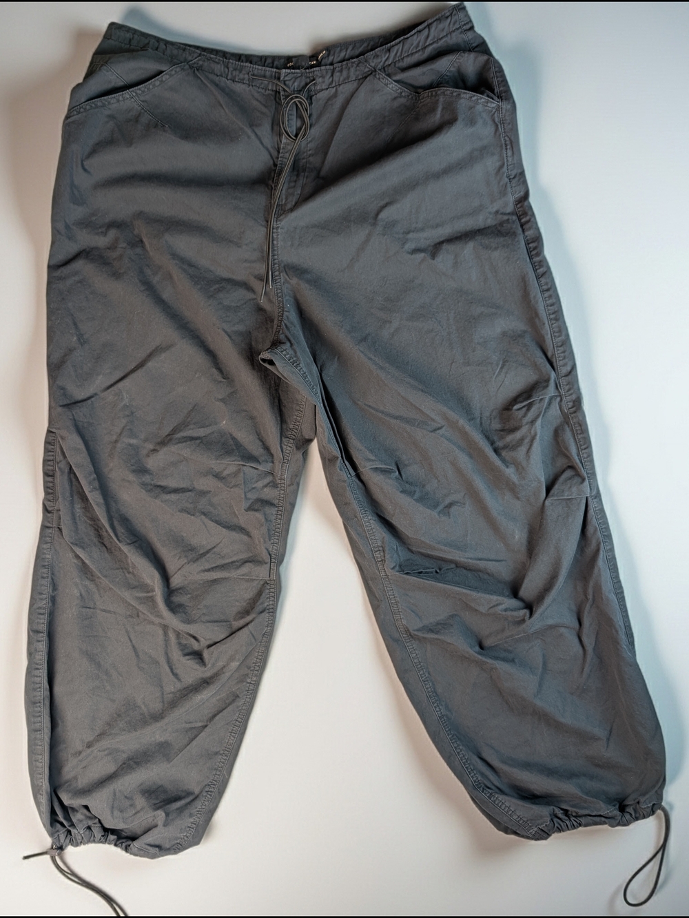 GOOD AMERICAN Black Twill Parachute Pants Women's Drawstring Hem - Picture 4 of 9